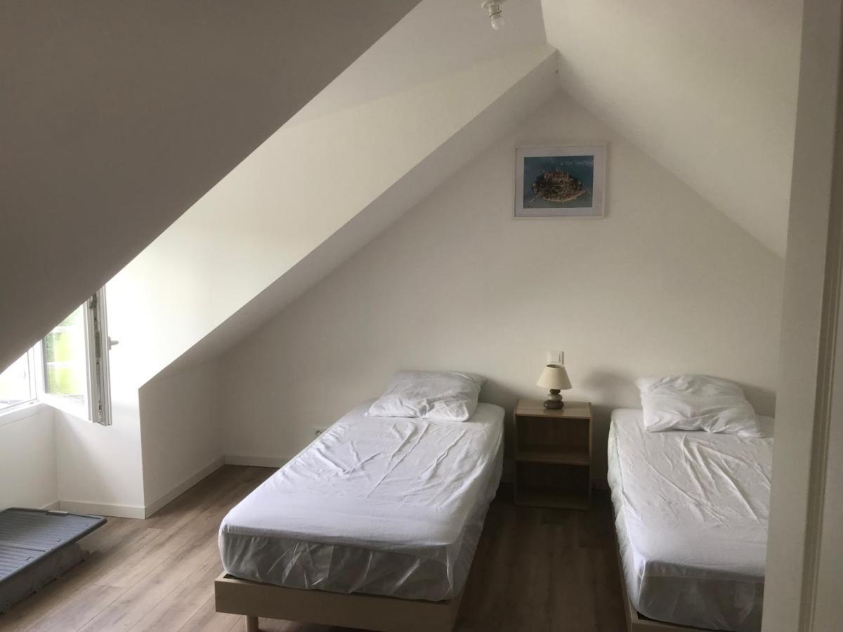 Hebergements Situes A 6 Kms Du Mont Saint Michel Tanis Экстерьер фото